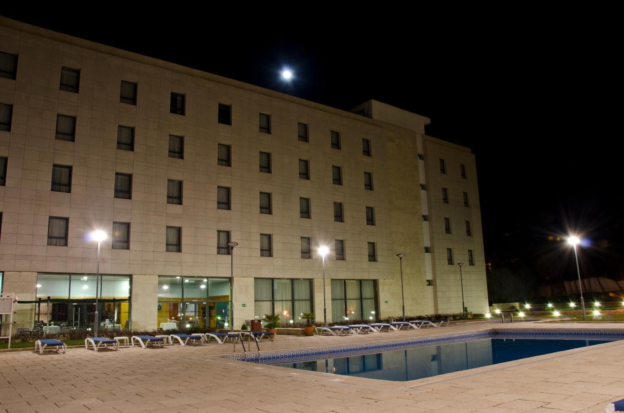 Vip Executive Santa Iria Hotel Санта-Ирия-ди-Азоя Экстерьер фото