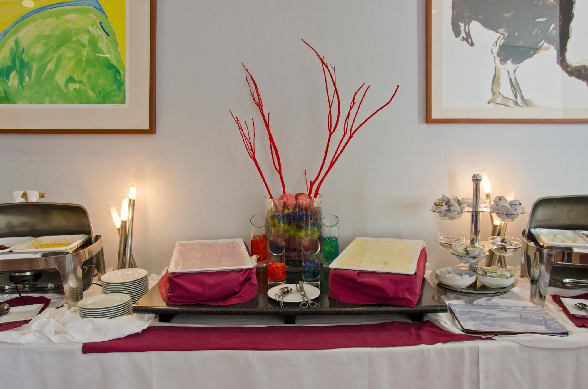 Vip Executive Santa Iria Hotel Санта-Ирия-ди-Азоя Экстерьер фото