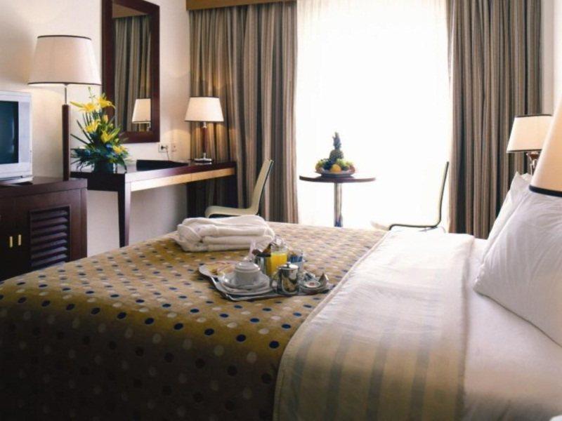 Vip Executive Santa Iria Hotel Санта-Ирия-ди-Азоя Экстерьер фото